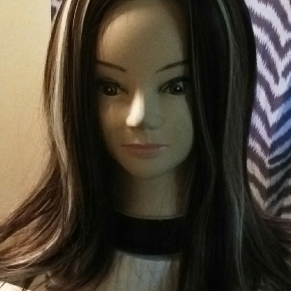 Blond Streaked Wig - 50%off today - Picture 1 of 3
